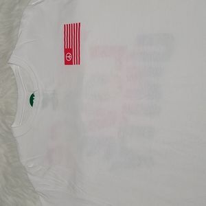 Bundle T-Shirt. Size: M (Men's)